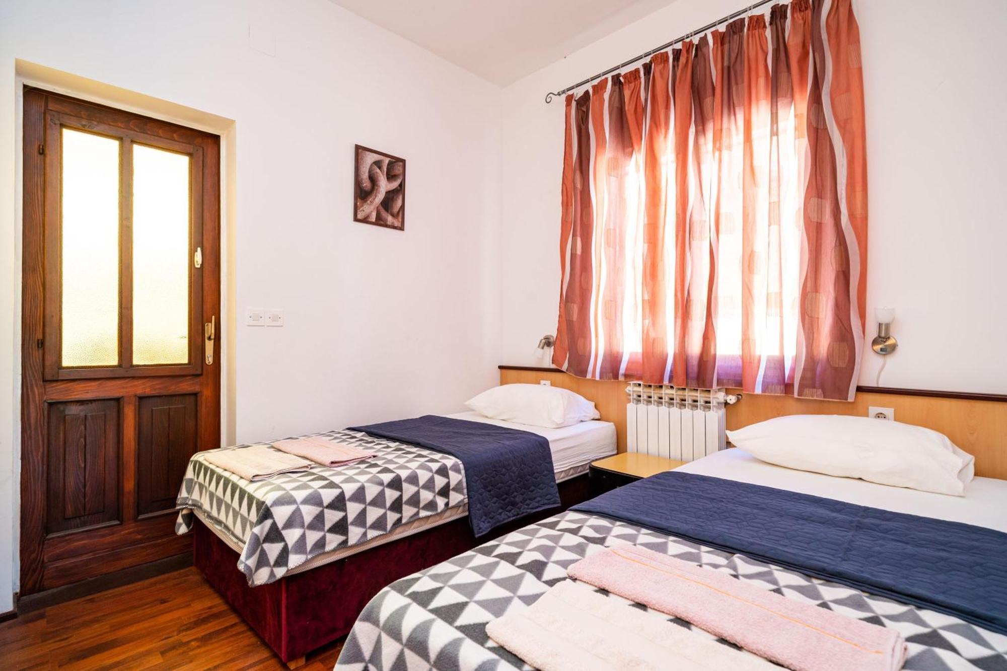 Apartments Klis Млини Номер фото